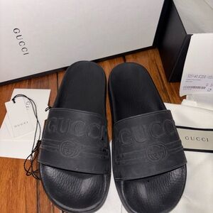 Gucci Black Pool Slide Sandals